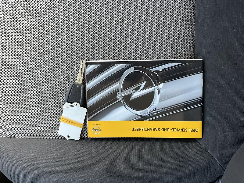 Opel Combo (2013) 1.4i 16v 70kw Klima - fotka 17 z 18