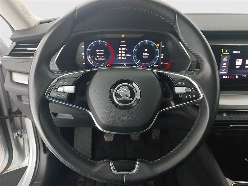 Škoda Octavia (2023) Ambition 2.0 TDI, ČR,1.maj - fotka 16 z 19