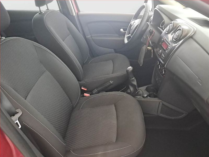 Dacia Logan (2017) 1.0 SCe, Serv.kniha - fotka 9 z 16