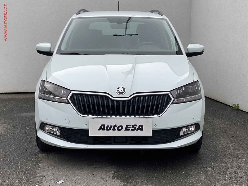 Škoda Fabia (2019) 1.0 TSi, Soleil, navi, +ALU - fotka 2 z 20