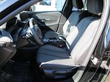 Peugeot 2008 ALLURE Hybrid 145 e-DCS6 - náhled 13