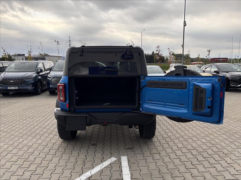 Ford Bronco (2025) 2,7 Badlands 246kW DPH - fotka 14 z 56