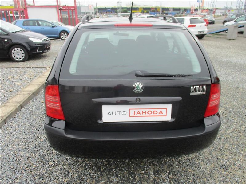 Škoda Octavia 1,6 MPI, digi klima, 1.maj, - fotka 6 z 29