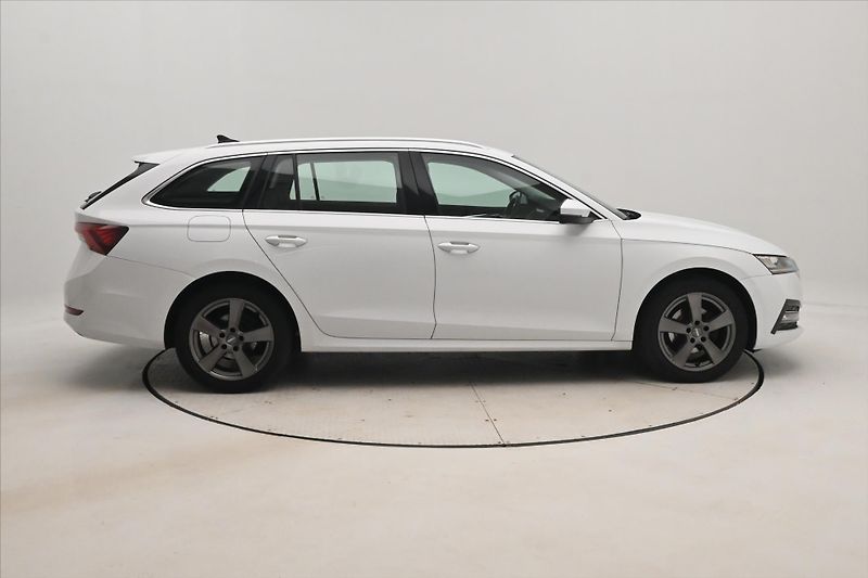 Škoda Octavia 2,0 TDI 85kW Style Záruka až 5 - fotka 4 z 31