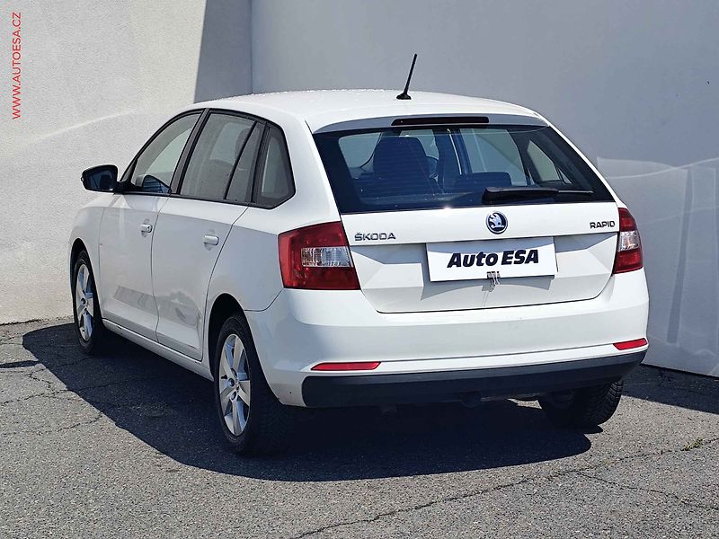 Škoda Rapid (2016) 1.4 TDi, ČR, AC, STK6/28 - fotka 6 z 19