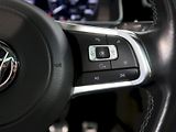 Volkswagen Golf (2018) R-LINE 1.6TDI 85KW LED ACC PAN - náhled 18