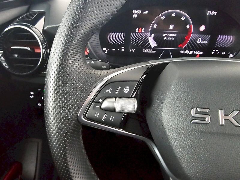 Škoda Fabia (2025) 1.0 TSI 85KW MONTE CARLO - fotka 10 z 27