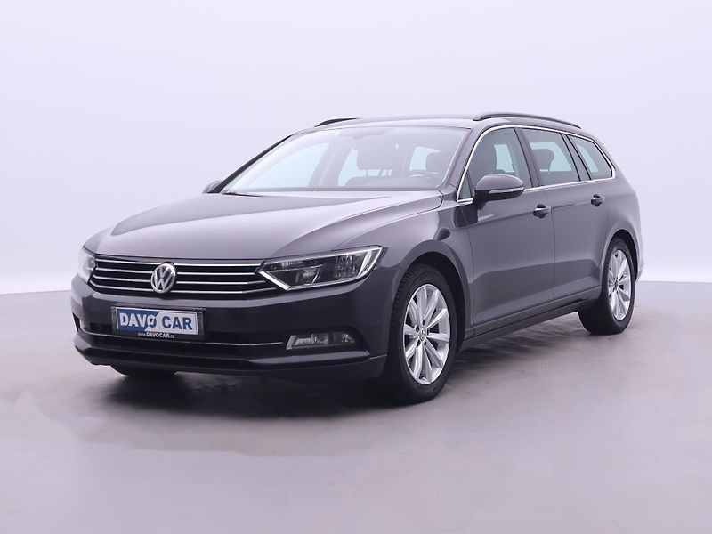 Volkswagen Passat 2,0 TDI 110kW DSG Comfort Navi - fotka 3 z 31