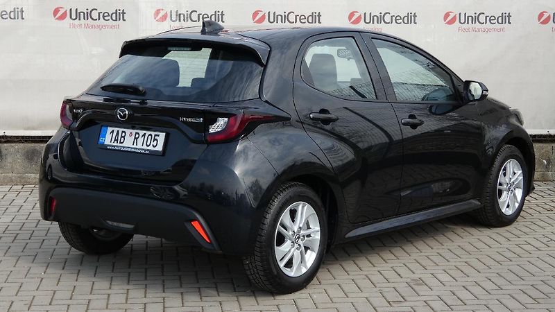 Mazda 2 1.5 Hybrid e-CVT Centre-line - fotka 3 z 22