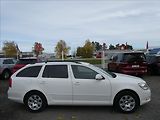 Škoda Octavia 1,6 TDi 77kW 2x kola, závěs - náhled 10
