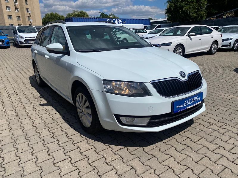 Škoda Octavia (2016) - fotka 10 z 22