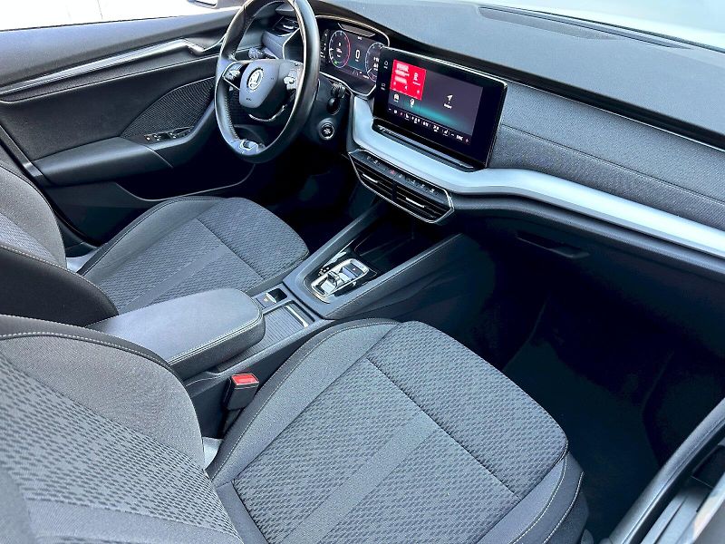 Škoda Octavia (2022) 2.0 TDI 110kW DSG Style Combi - fotka 7 z 25