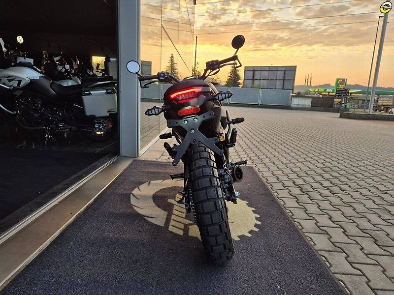 Zontes 125 G1 (2026) Scrambler litá kola - fotka 5 z 17