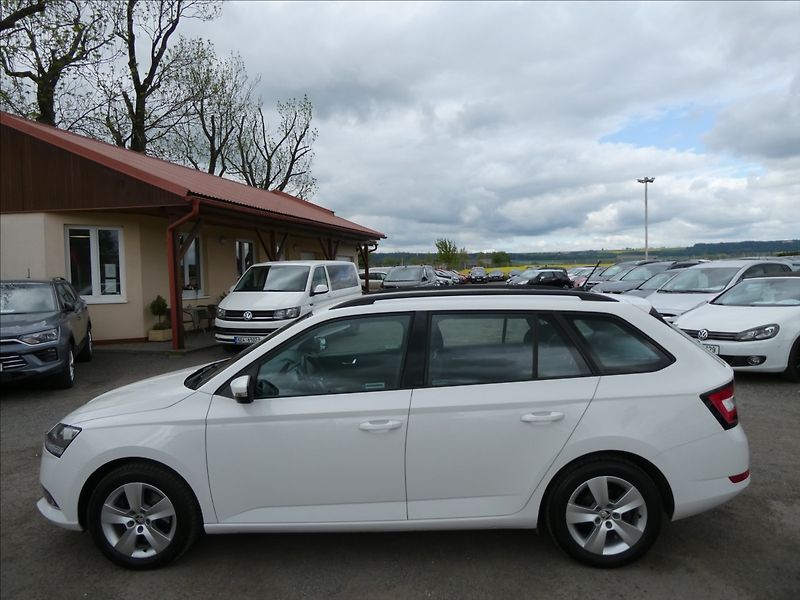Škoda Fabia 1,0 TSi 81kW 2xkola,DPH,servis - fotka 6 z 43