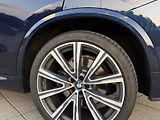 BMW X5 (2019) BMW / X5 / M50i xDrive / FULL - náhled 10