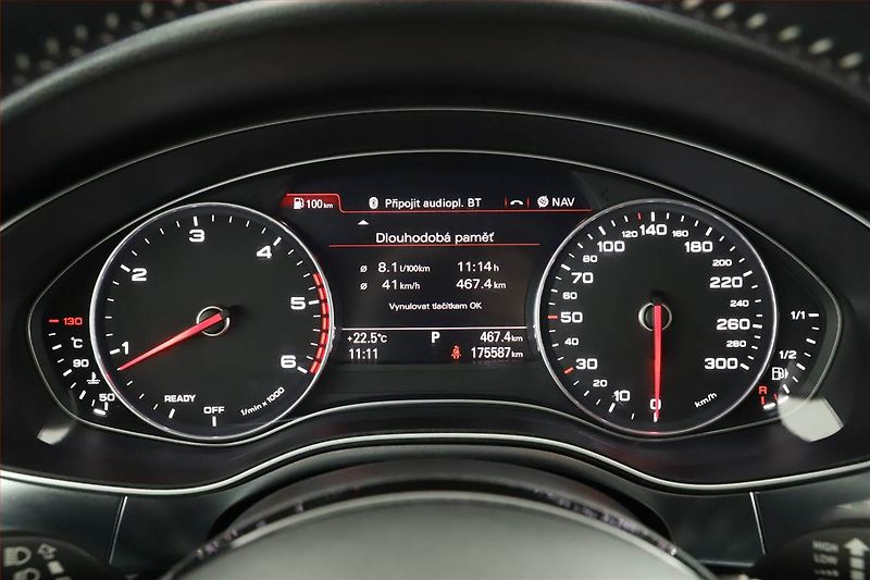 Audi A6 (2019) S line 3.0 TDI - fotka 9 z 18