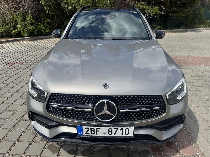 Mercedes-Benz GLC (2020) Pěkný a spolehlivý vůz - fotka 2 z 17