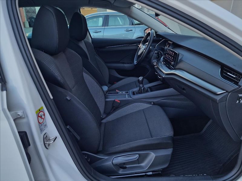 Škoda Octavia 2.0TDI,původ ČR,1.Majitel - fotka 14 z 50