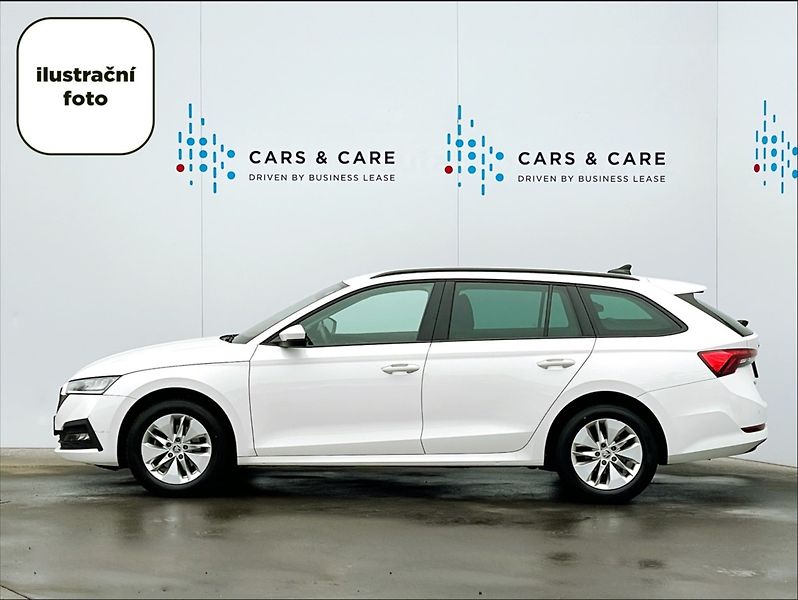 Škoda Octavia 1,5 TSI Combi Ambition Plus - fotka 2 z 3