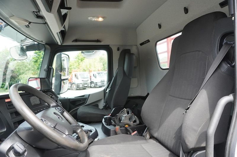 Mercedes-Benz (2019) 6x2-4 / HIAB X-HIDUO 188 ES-4  - fotka 18 z 24