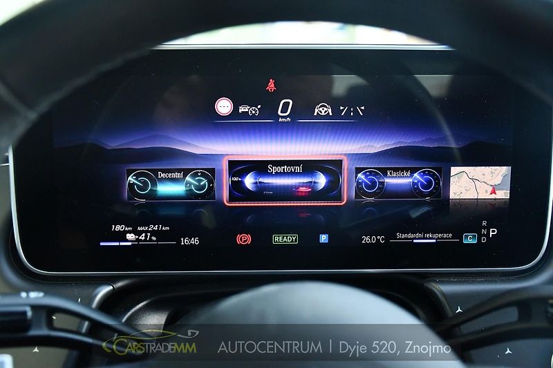 Mercedes-Benz EQE 350 4MATIC - fotka 30 z 52