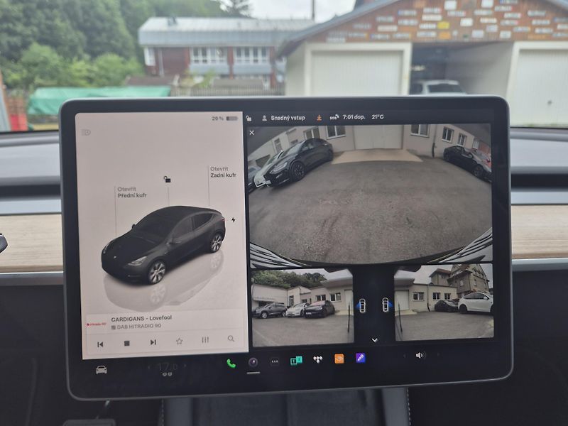 Tesla Model Y LONG RANGE DUAL MOTOR TZ 89 % - fotka 32 z 48