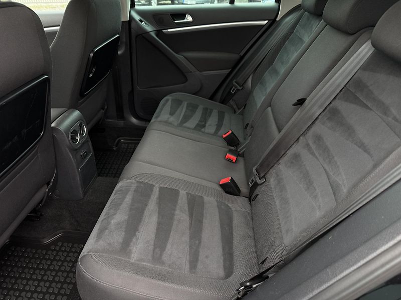 Volkswagen Tiguan 2.0TDi 125kW 4MOTION - fotka 18 z 19