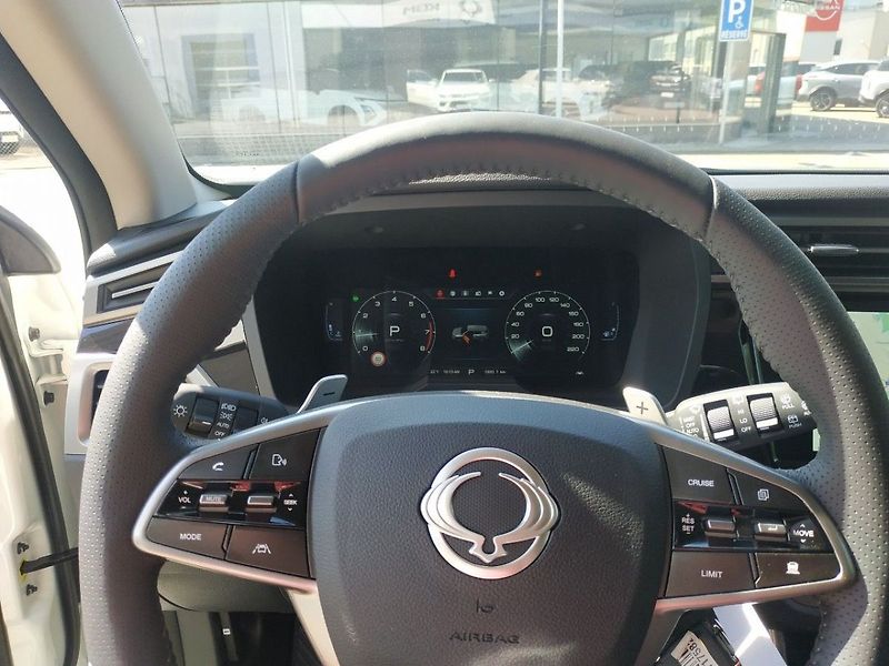 KGM Korando 1.5T, Style+2WD, AT, SKLADEM - fotka 15 z 32
