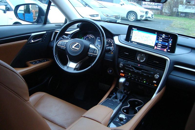 Lexus RX 450h (2021) ČR,1.Maj.S.kn.Najeto 62 tis.! - fotka 57 z 110
