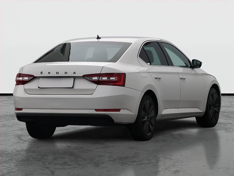 Škoda Superb (2016) Style Plus 2.0 TDI, Automat - fotka 5 z 24