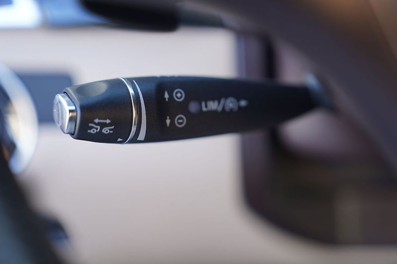 Mercedes-Benz GLE 350d 4Matic AMG/20/ČR - fotka 33 z 35