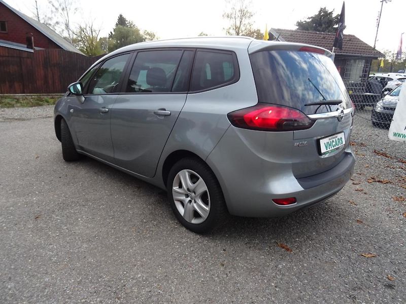 Opel Zafira 1,6 CNG Tourer Edition - fotka 7 z 31