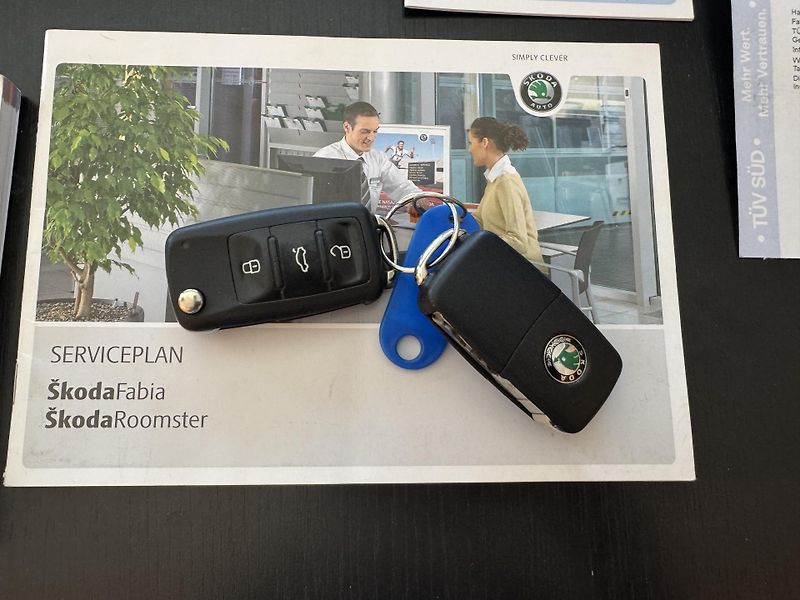 Škoda Roomster 1.2TSi,rezervace - fotka 36 z 39