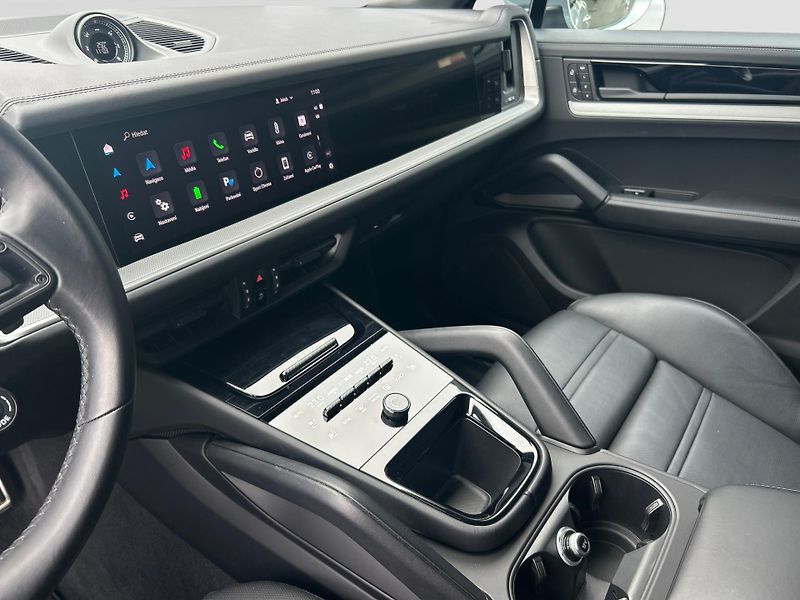 Porsche Cayenne S E-hybrid Coupe - fotka 19 z 30