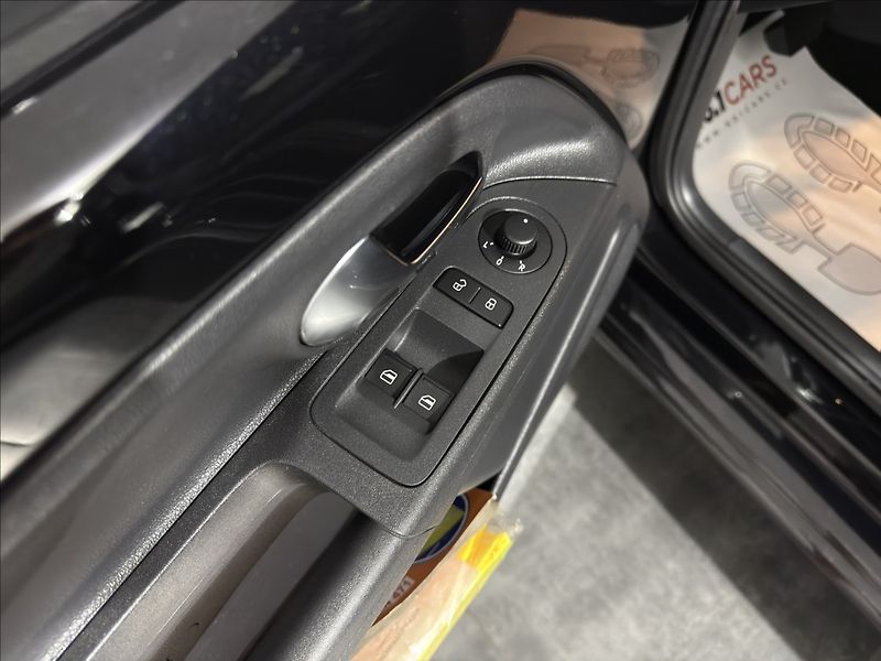 Škoda Citigo 1,0   MPI FUN AUTOMAT VÝHŘEV - fotka 7 z 32