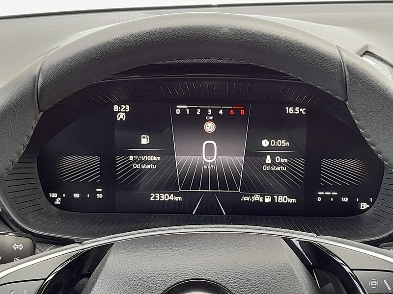 Škoda Fabia Top Selection 1.0 TSI 85kW 6MP - fotka 15 z 20