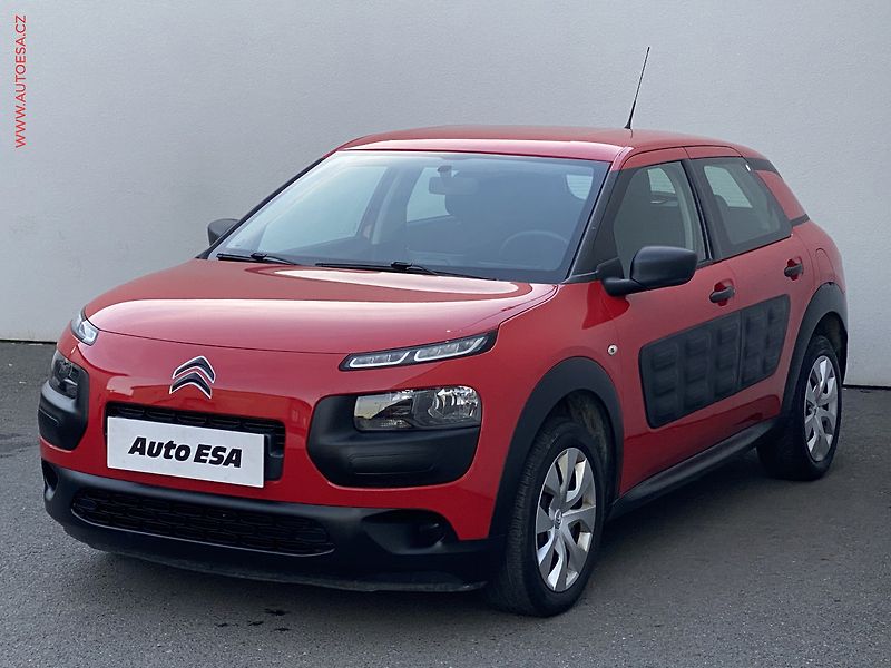 Citroën C4 Cactus (2017) 1.2 PT, Feel - fotka 3 z 14