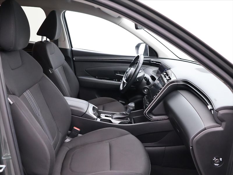 Hyundai Tucson 1,6 T-GDI 110kW Aut. CZ DPH - fotka 12 z 29