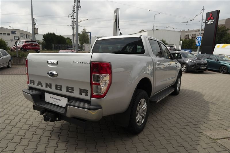 Ford Ranger 2,0 EcoBlue 4WD DOUBLE CAB ČR - fotka 4 z 37