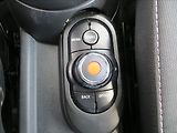 Mini Cooper 1,5 100kW CZ DPH Klima,Tempo - náhled 13