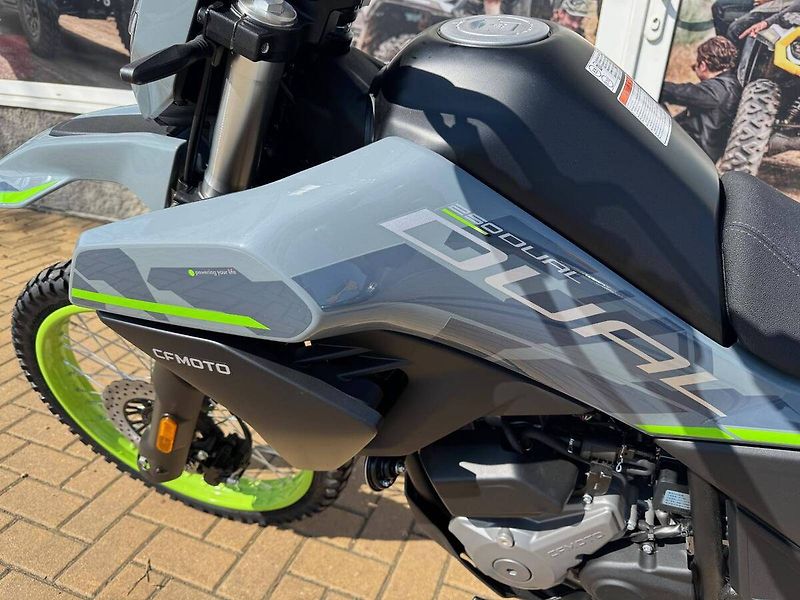 CFMOTO (2026) 250 Dual Sport - fotka 5 z 6