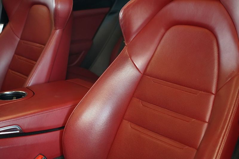 Porsche Panamera 4S Sport Turismo, Ventilace - fotka 21 z 50