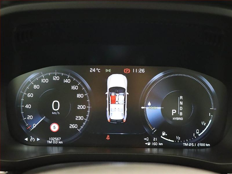 Volvo XC60 (2017) T8 Twin Engine - fotka 11 z 24