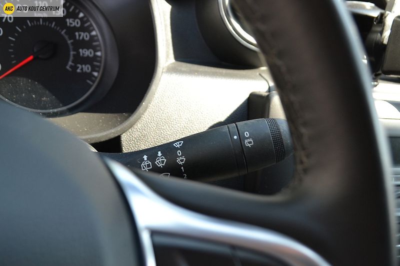 Dacia Duster 1.6i-84KW 4x4 ARCTICA - fotka 22 z 37