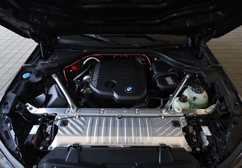 BMW X3 xDrive20d - fotka 9 z 17