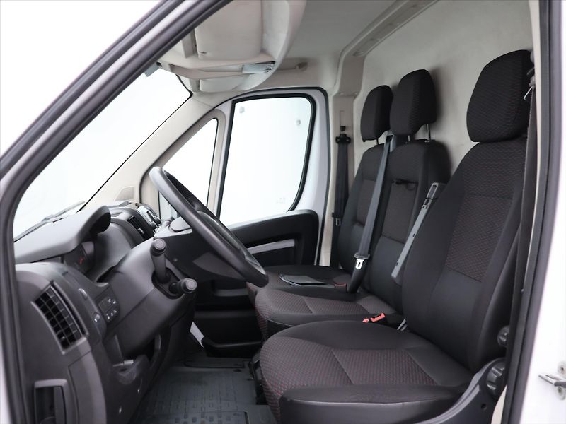 Peugeot Boxer 2,2 HDI 103 kW L4H2 DPH CZ - fotka 10 z 25