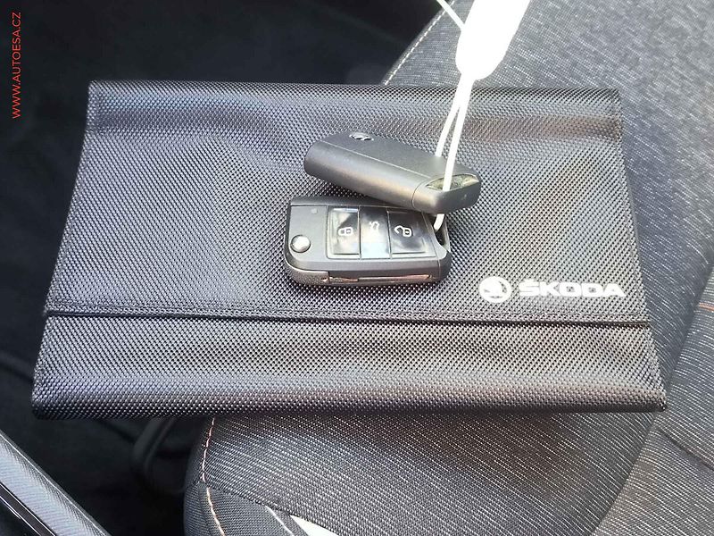 Škoda Scala (2020) 1.5 TSi, ČR, Style, LED - fotka 23 z 23