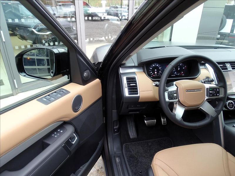 Land Rover Discovery (2026) 3,0 D350 TEMPEST Edition - fotka 9 z 42
