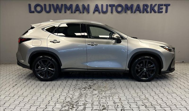 Lexus NX 450h plus 450H+ 2,5 PHEV EXECUTIVE TOP - fotka 14 z 17