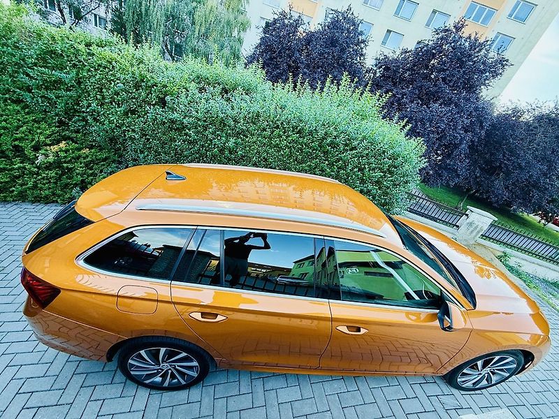Škoda Octavia (2022) 1.4TSi iV 150kW STYLE TAŽNÉ ČR - fotka 15 z 20